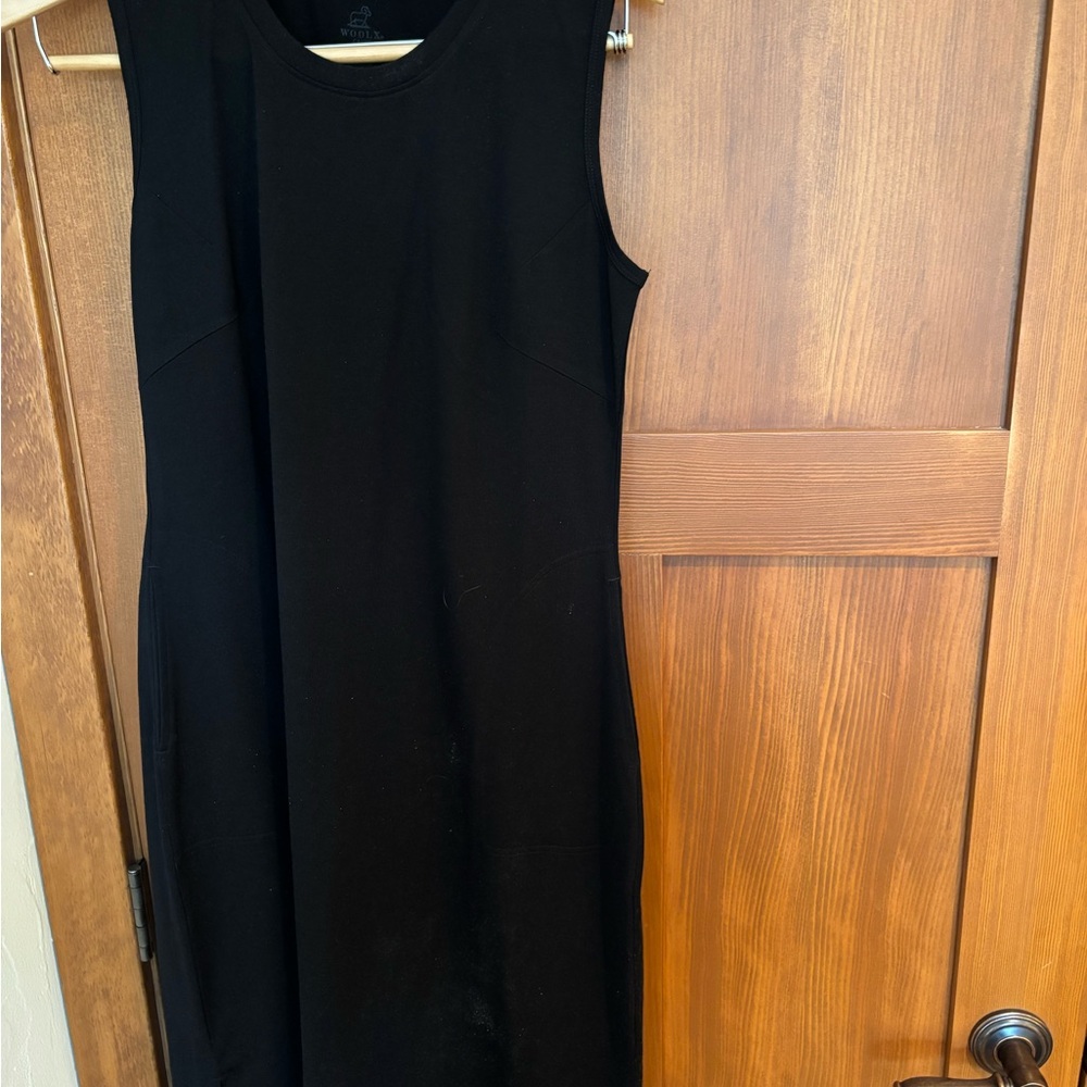 Like new Cassie Woolx dress. Never worn